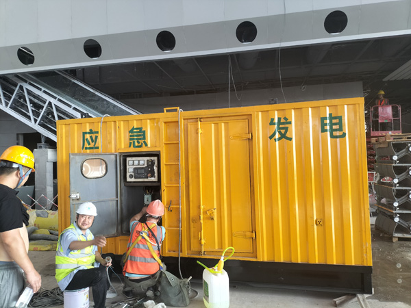 磁县怎样判断空气滤清器是否需要更换？